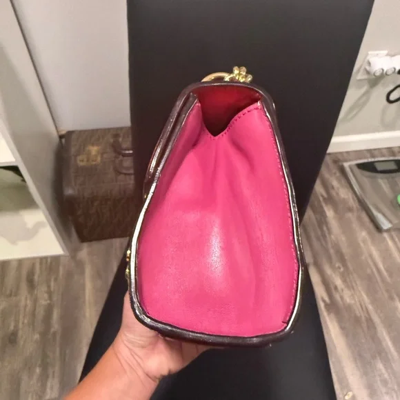 GG Supreme Monogram Padlock red and pink bag with gold chain - Picture 11 of 16